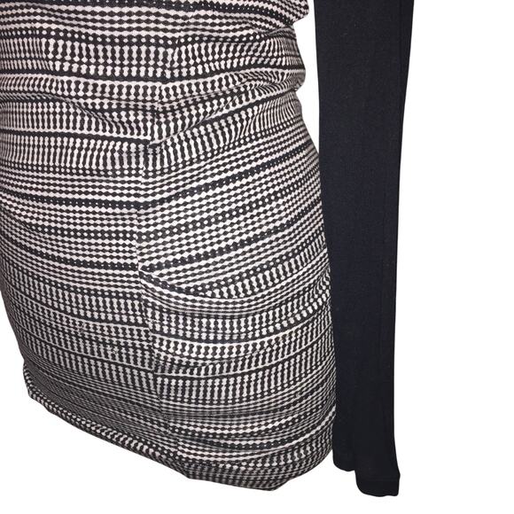 BCBG Y2K Bodycon Mini Dress or Long Top | Black White Check Stretch Fit - Picture 3 of 4